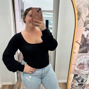 Double Zero Elegant Black Top